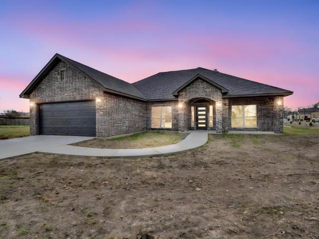 House for sale in Ellis, Texas