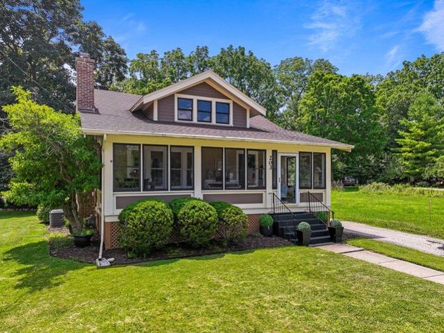 House for sale in Williams Bay, Wisconsin