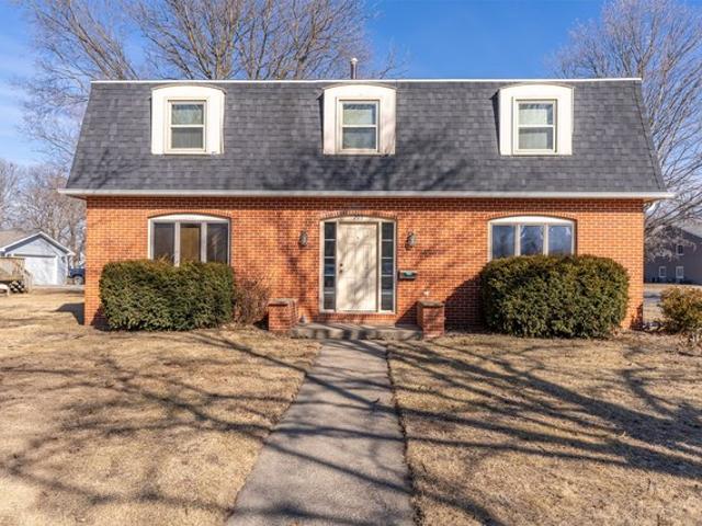 House for sale in Winterset, Iowa