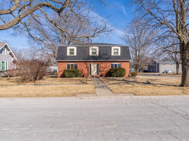 House for sale in Winterset, Iowa