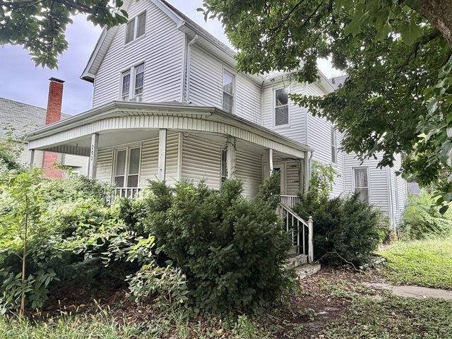 House for sale in Canton, Fulton County