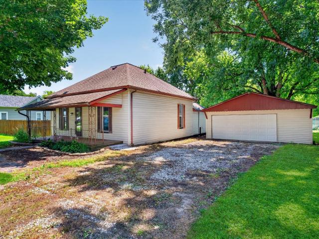 House for sale in Waynetown, Indiana
