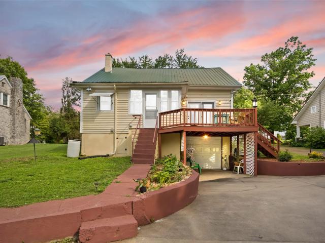 House for sale in Columbia, Kentucky