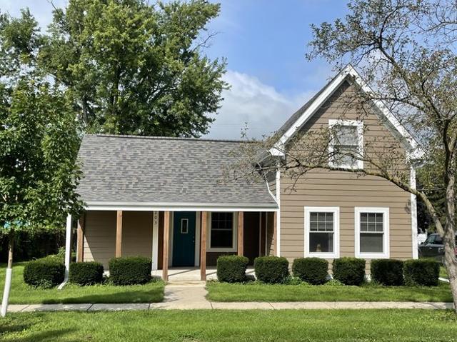 House for sale in Sharon, Wisconsin