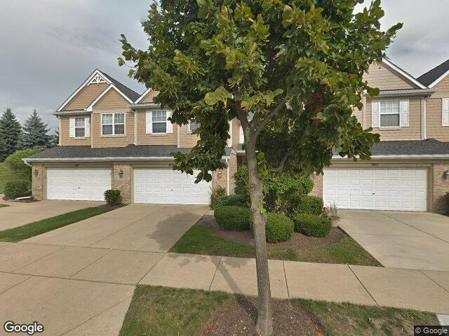 Townhouse for rent in Bloomingdale, Illinois