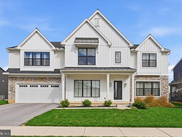 House for sale in Cumberland, Pennsylvania