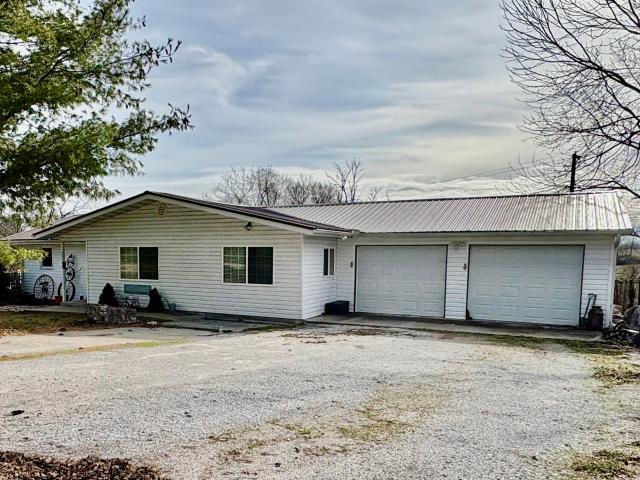 House for sale in Greenfield, Missouri
