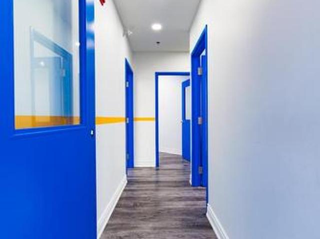 Commercial for rent in Georgina, Ontario