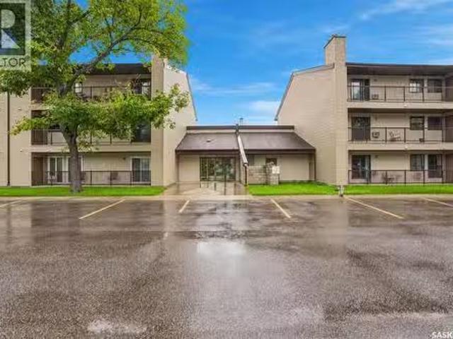 Condo for sale in Lakewood, Saskatoon