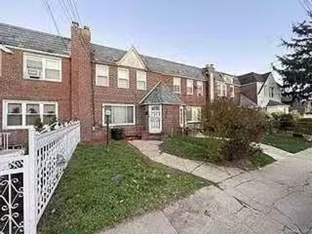 Condo for sale in Queens Village, Queens