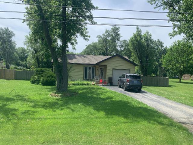 House for sale in Olympia Fields, Illinois