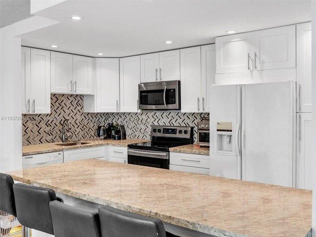 Condo for sale in Aventura, Florida