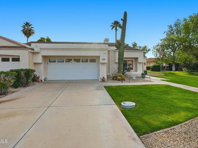 Townhouse for sale in Sun City West, Arizona