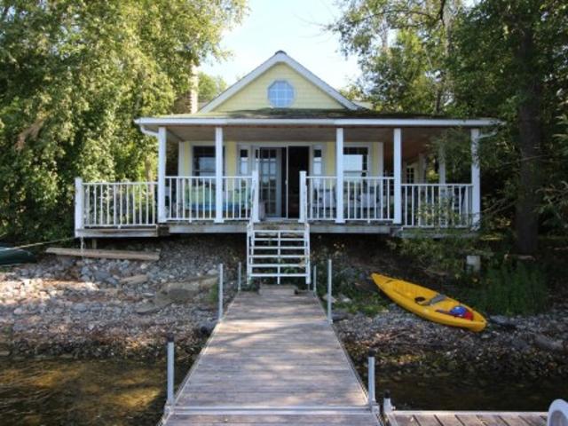 House for rent in Memphrémagog, Quebec