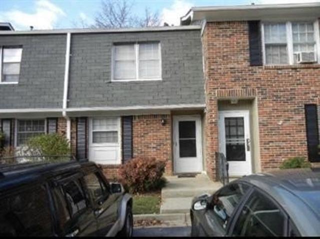 Townhouse for sale in Snellville, Georgia