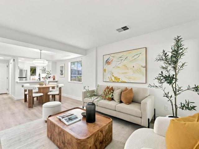 Condo for sale in Santa Clara, California
