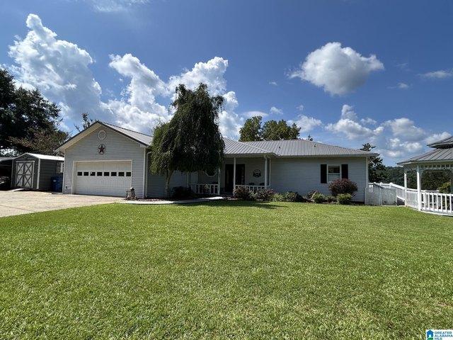 House for sale in Ohatchee, Alabama