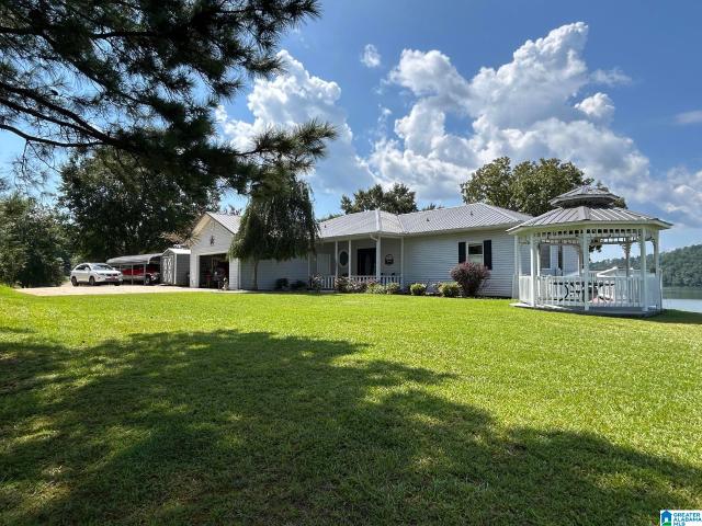 House for sale in Ohatchee, Alabama