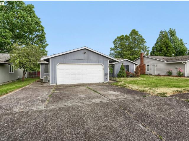 House for sale in Oregonia