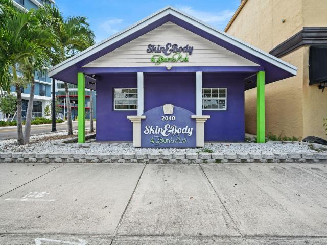 House for sale in Hollywood, Florida