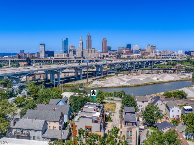 Townhouse for sale in Cleveland, Ohio
