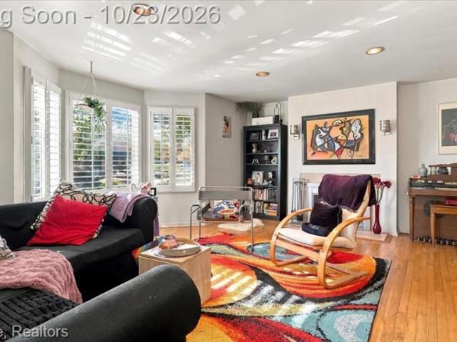 House for sale in West Bloomfield Township, Oakland County