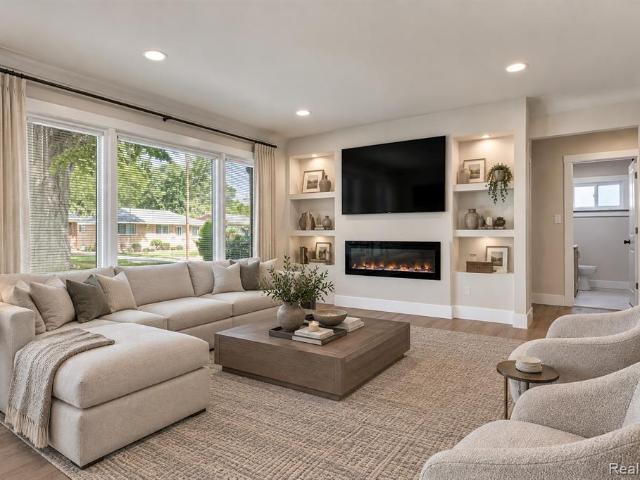 House for sale in Saint Clair Shores, Michigan