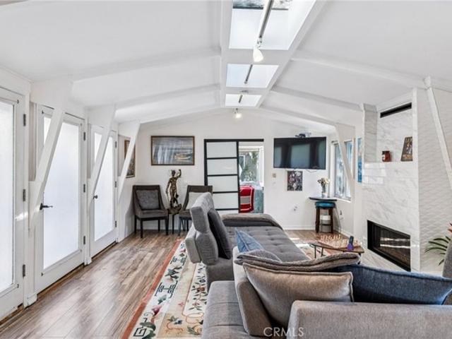 House for sale in Canoga Park, California