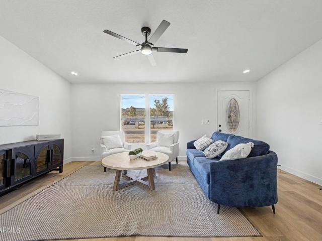 House for sale in Black Canyon City, Arizona