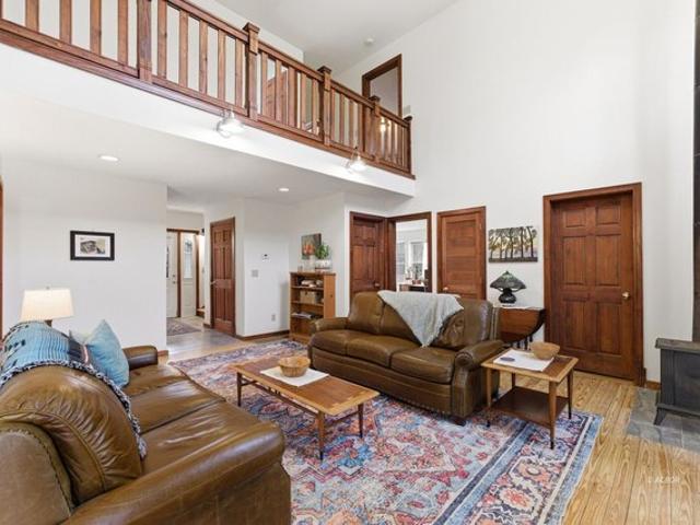 House for sale in Nelsonville, Ohio