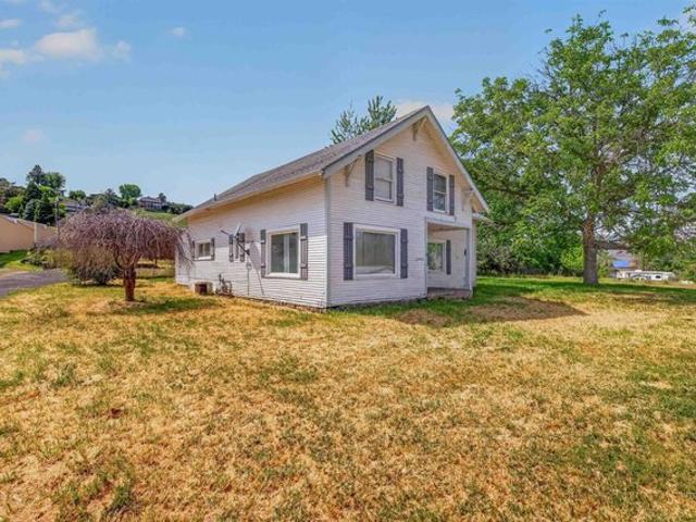 House for sale in Clarkston, Washington