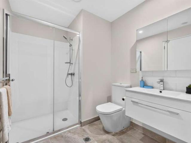 Apartment for sale in Paremoremo