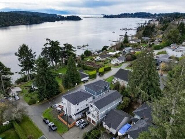 Duplex for sale in Sooke, British Columbia
