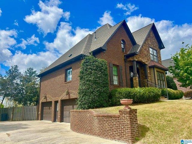 House for sale in Calera, Alabama