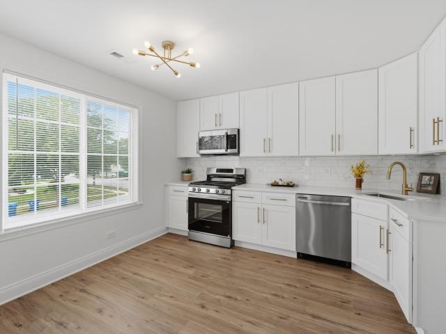 Condo for sale in Schaumburg, Illinois