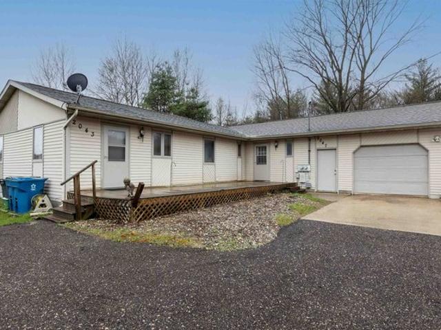 House for sale in Sanford, Michigan