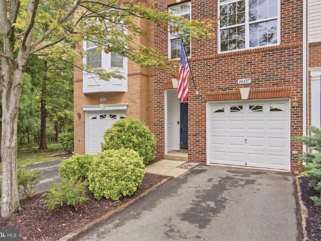 Townhouse for sale in Belmont Country Club, Ashburn