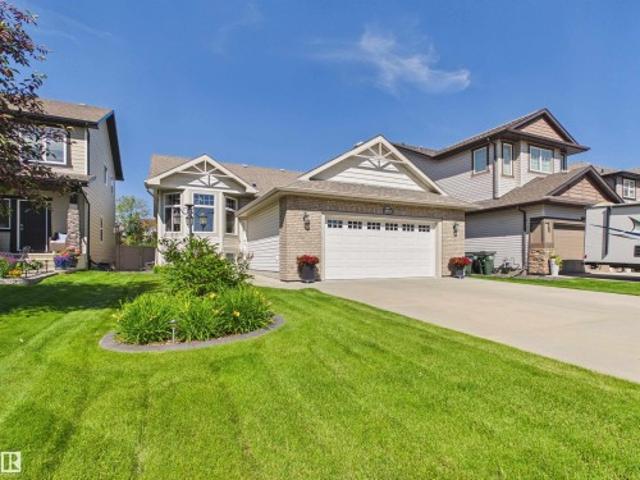 House for sale in Sherwood Park, Alberta