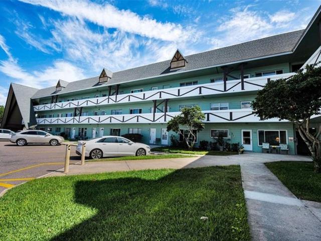 Condo for sale in Clearwater, Florida