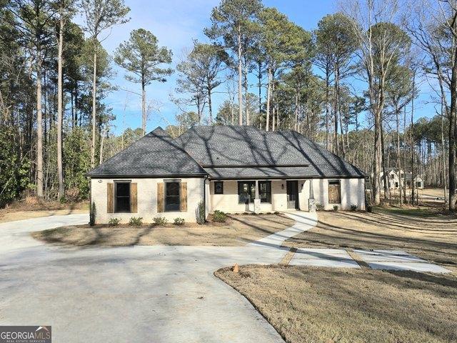 House for sale in Sharpsburg, Georgia