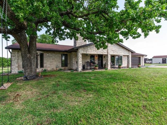 House for sale in Sunset, Montague County