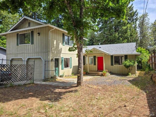 House for sale in Willits, California
