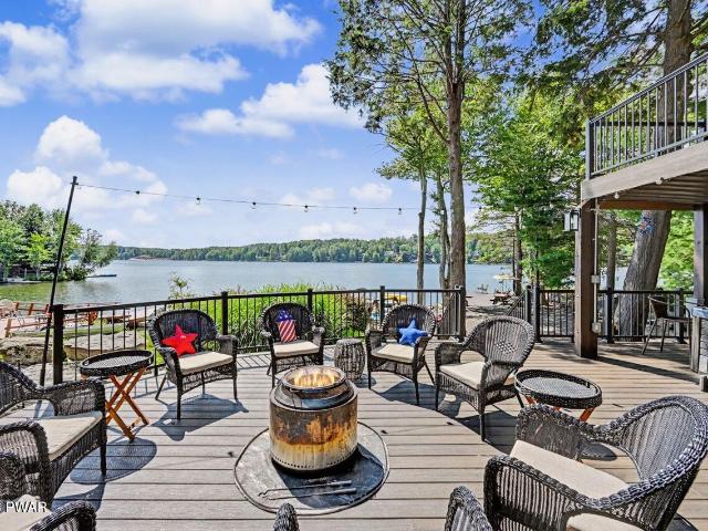 House for sale in Lake Ariel, Pennsylvania