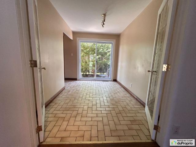 Apartment for rent in Vieux-Longueuil, Longueuil