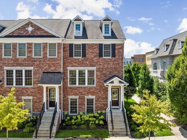Townhouse for sale in Carmel, Indiana