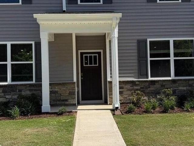 Townhouse for sale in New Bern, North Carolina