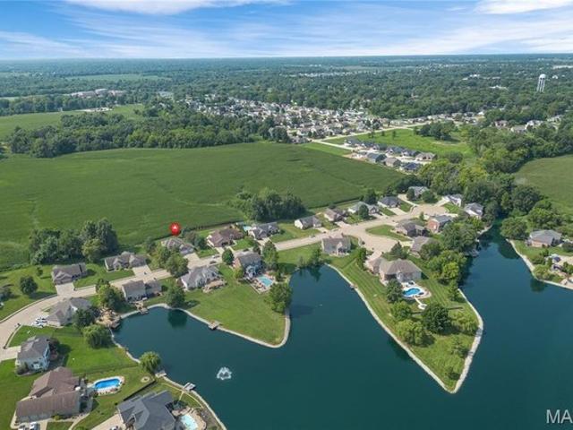 House for sale in Illinois