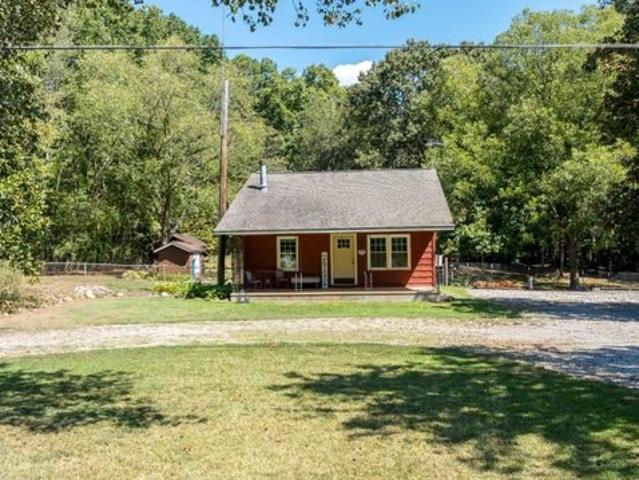 House for sale in Commerce, Georgia