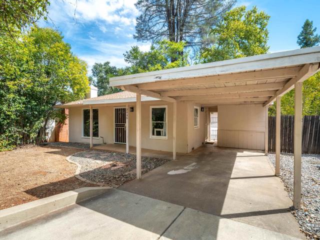 House for sale in Shasta, California
