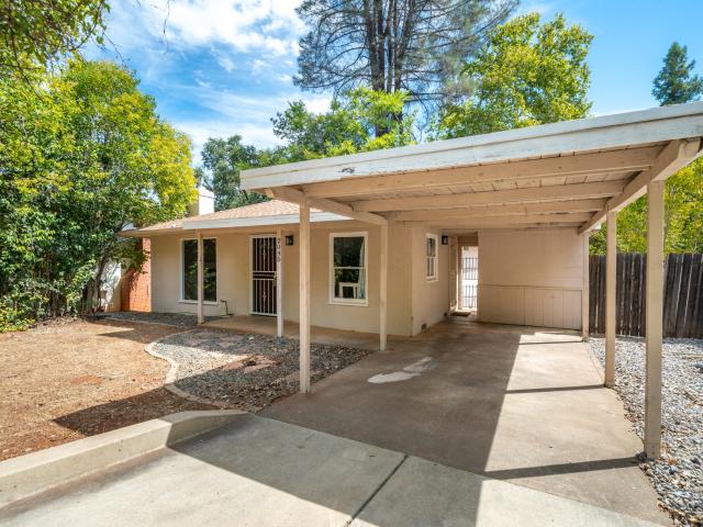 House for sale in Shasta, California